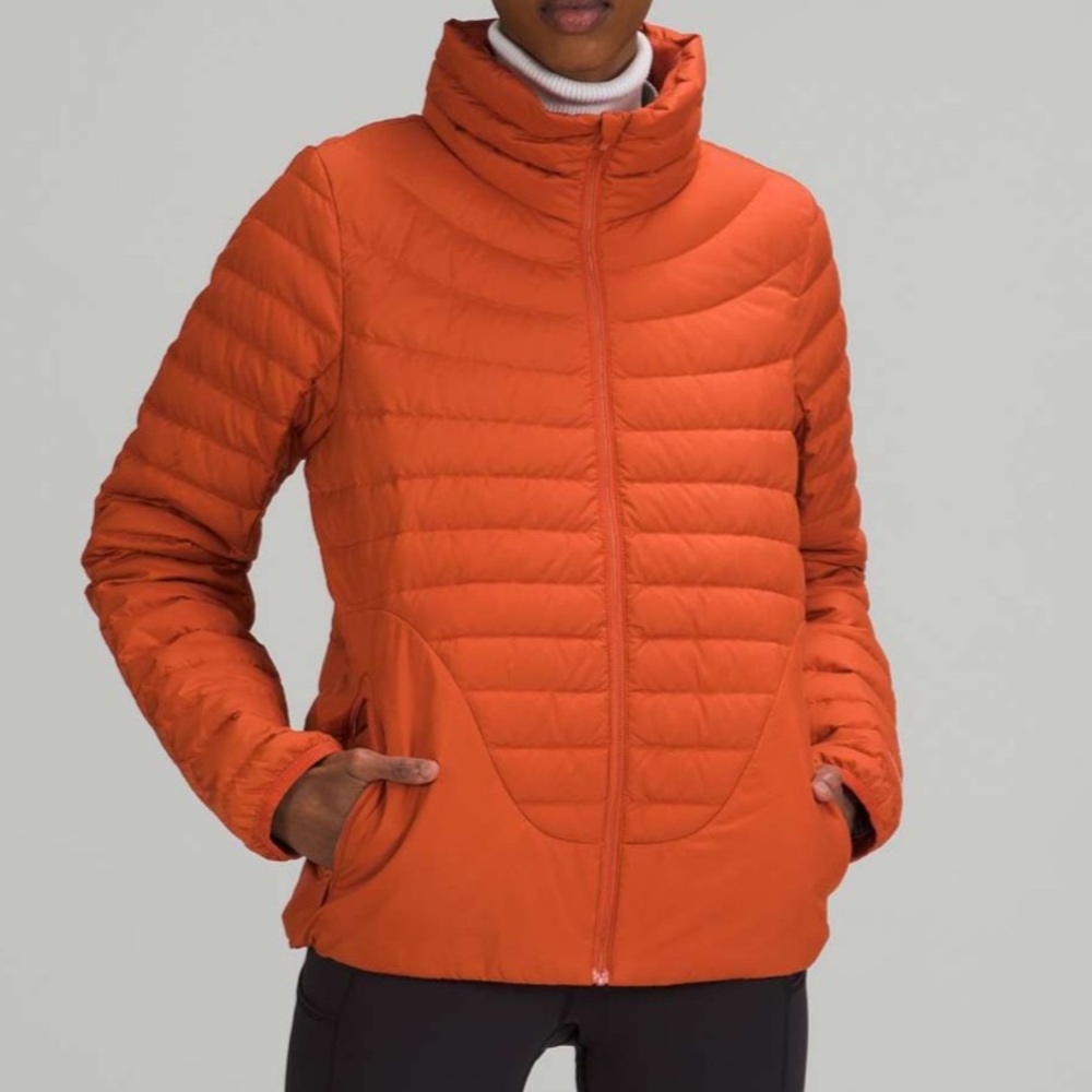| Lululemon | Lightweight Relaxed-Fit Down Jacket. Size 4.